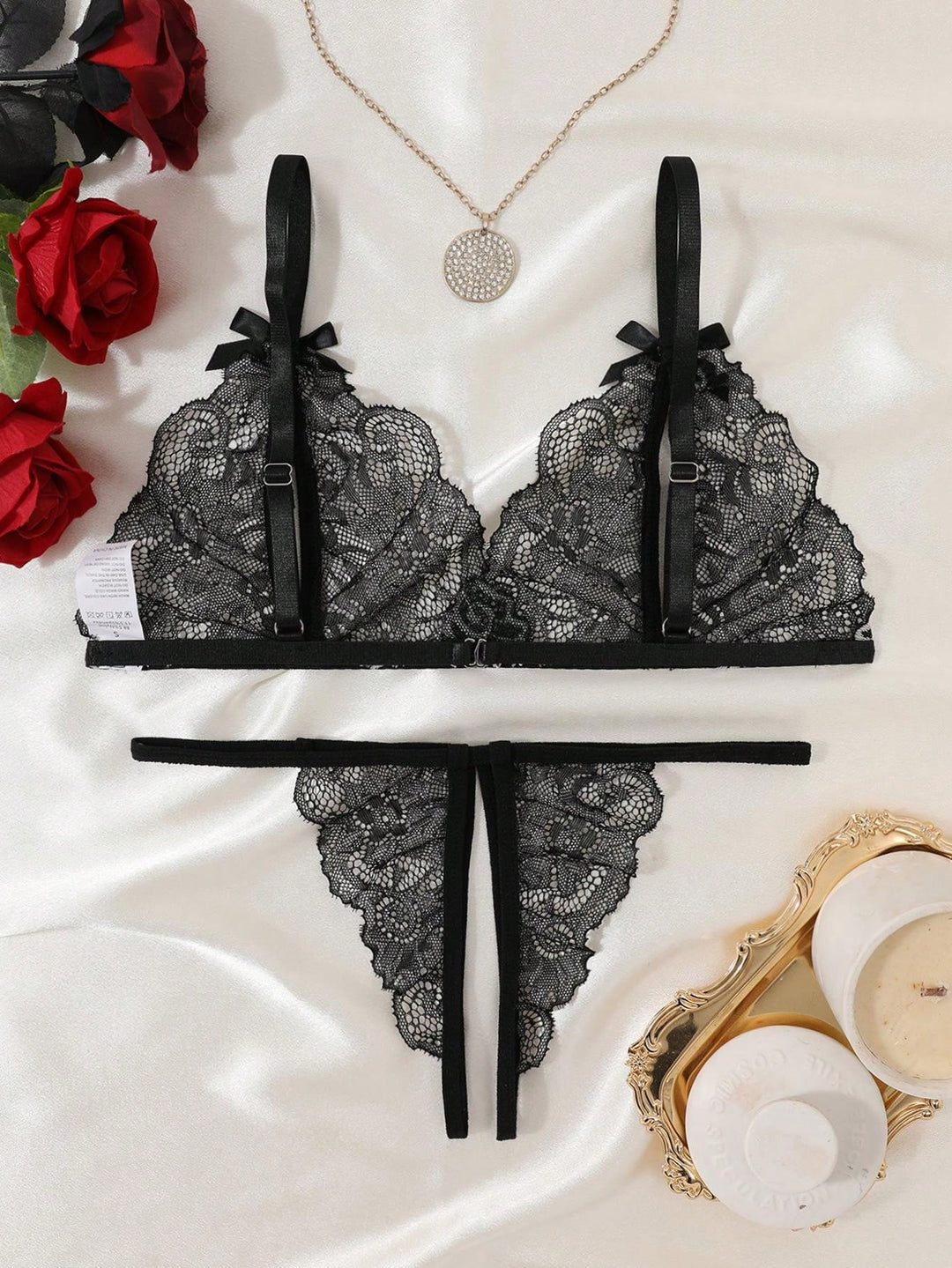 Set de lenjerie SHEIN, mix culori