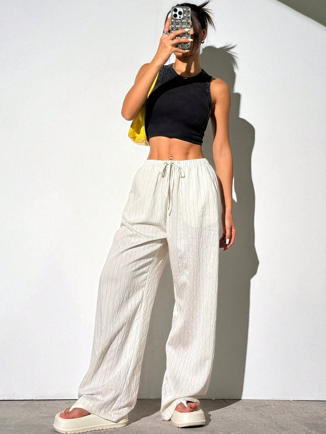 Pantaloni SHEIN, alb