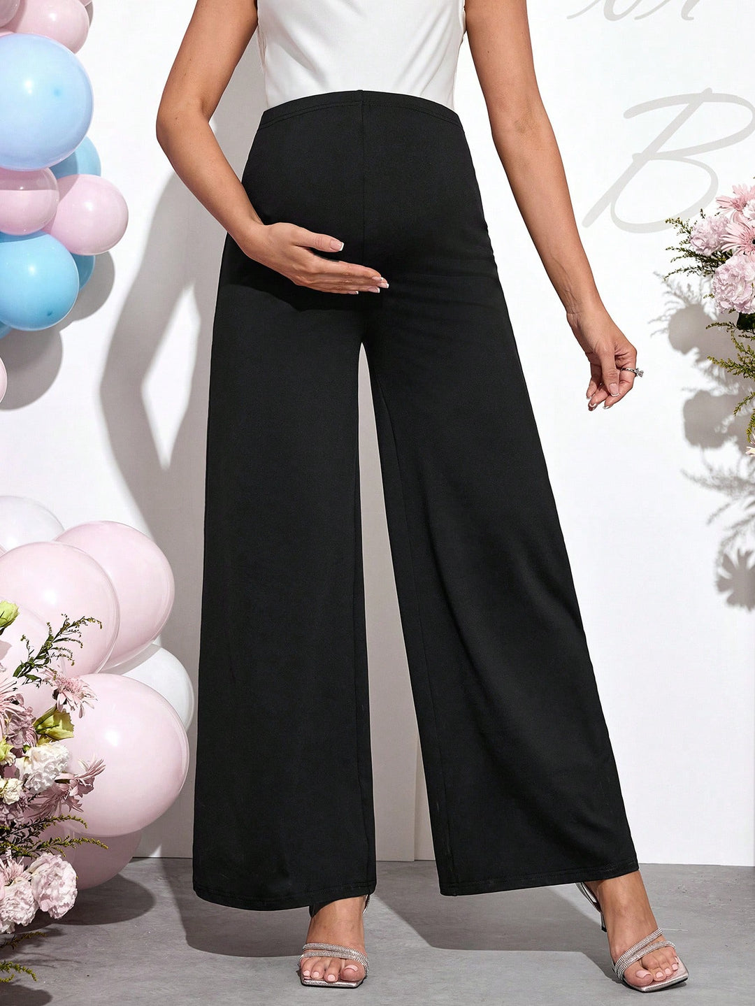 Pantaloni SHEIN, negru