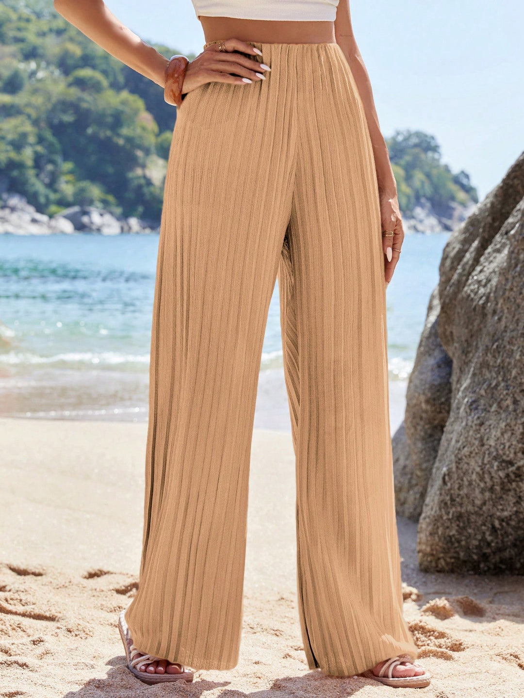 Pantaloni SHEIN, maro
