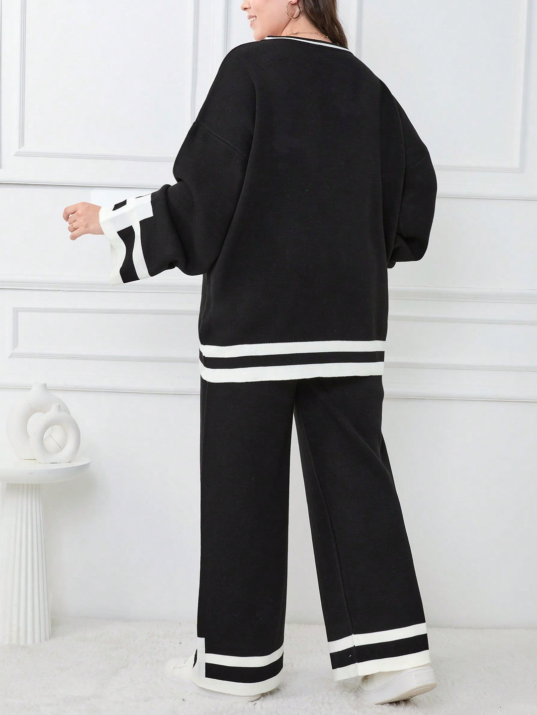 Compleu SHEIN, negru