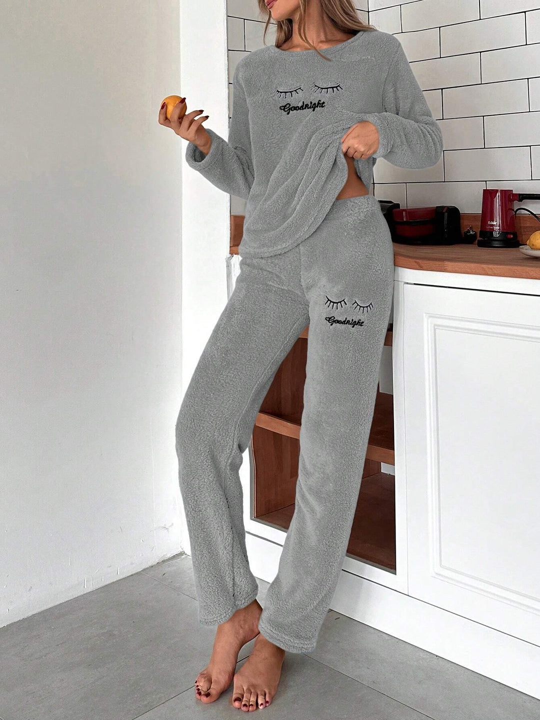 Compleu pijamale SHEIN, gri