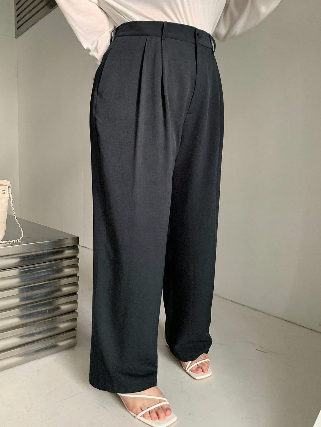 Pantaloni SHEIN, gri