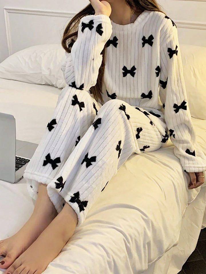 Pijama SHEIN, alb