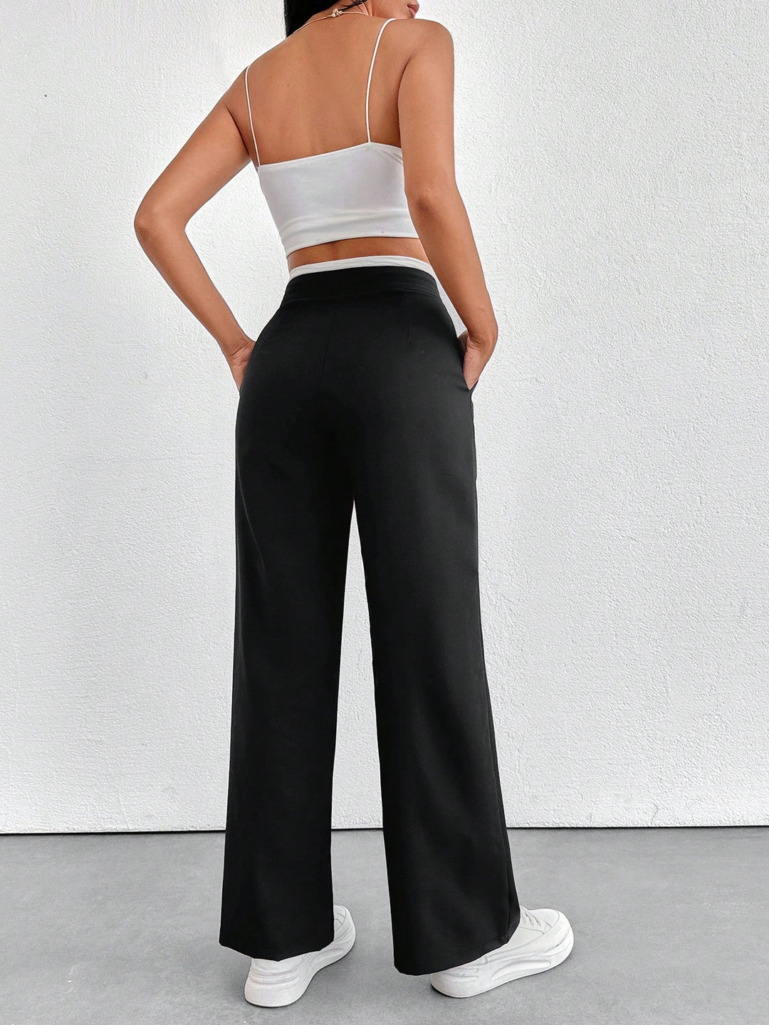 Pantaloni SHEIN, negru