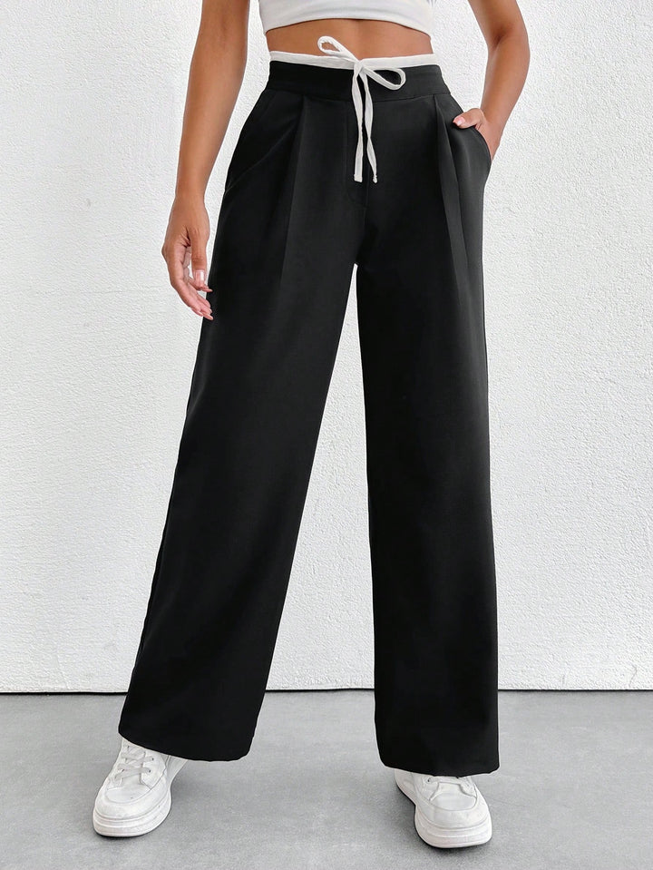 Pantaloni SHEIN, negru