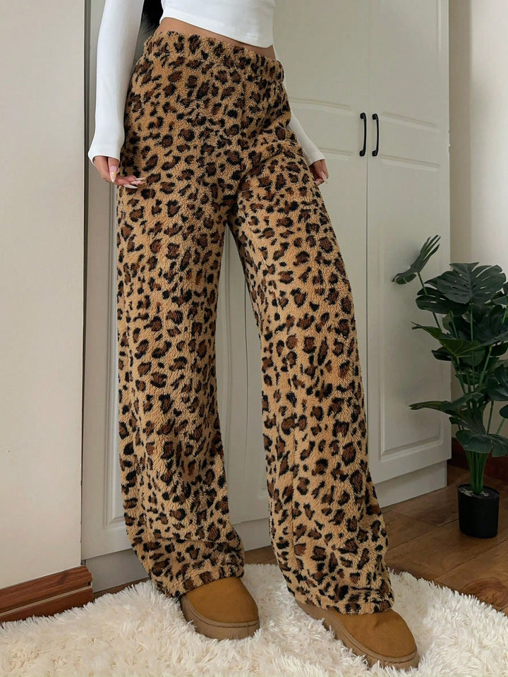 Pantaloni SHEIN, maro