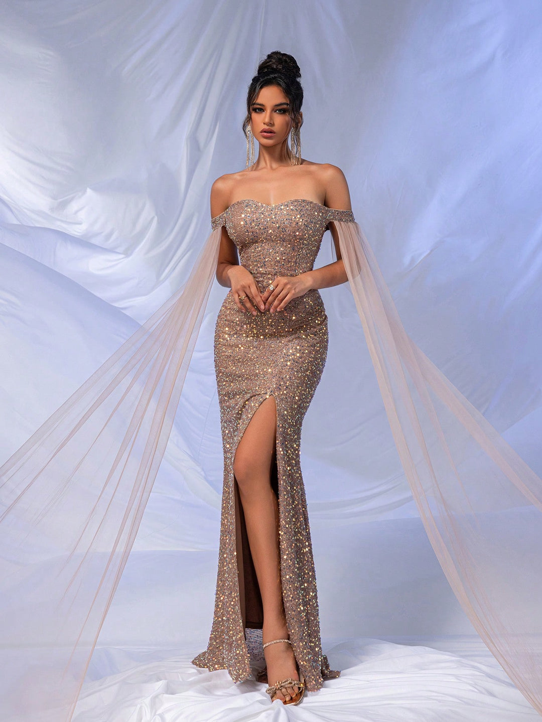 Rochie SHEIN, auriu