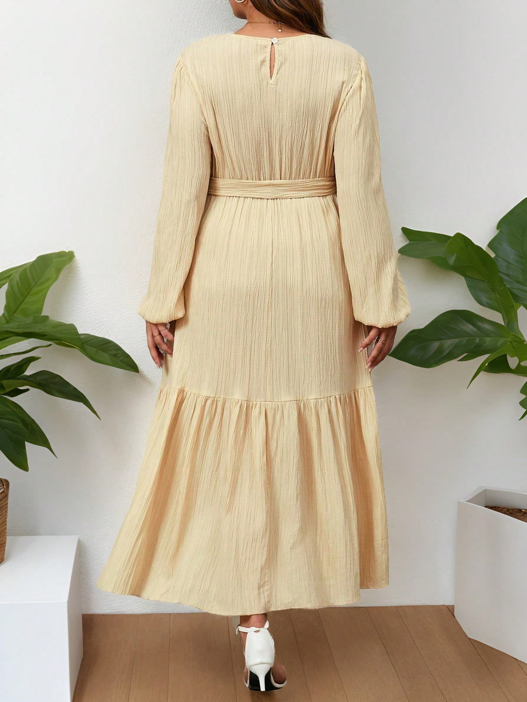 Rochie SHEIN, bej