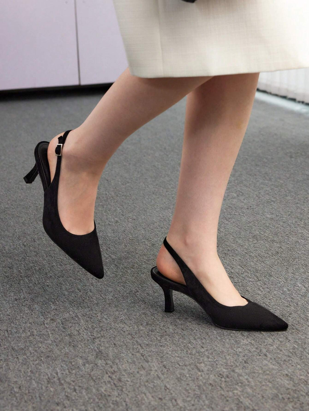 Pantofi cu toc SHEIN, negru