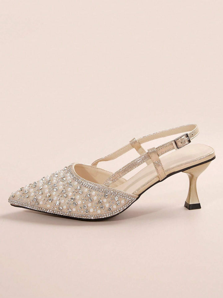 Pantofi cu toc SHEIN, crem
