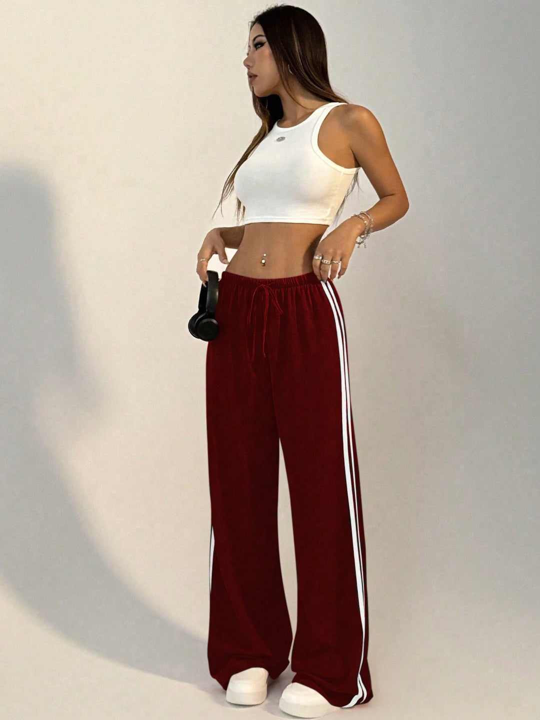 Pantaloni SHEIN, vișiniu
