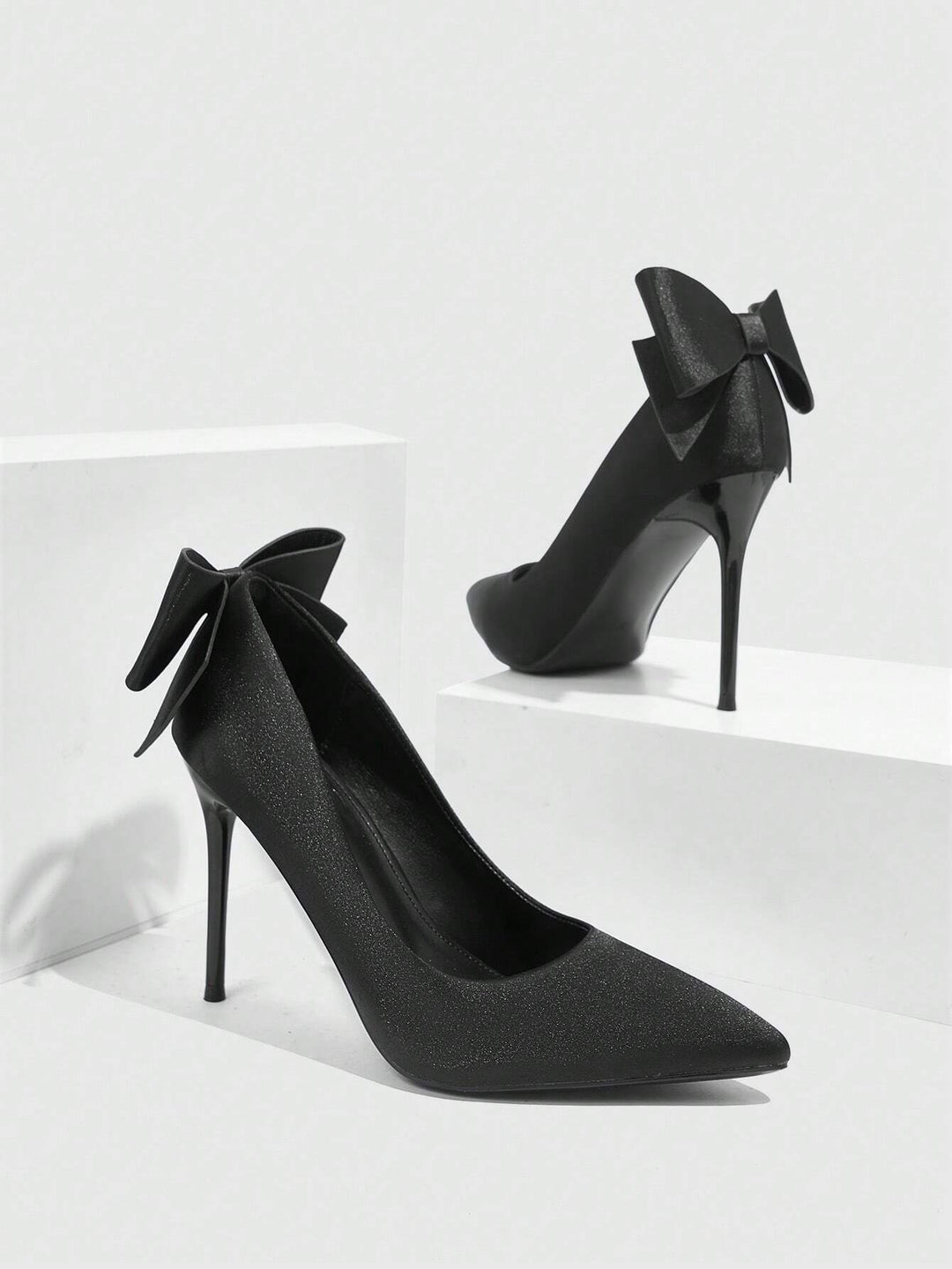 Pantofi cu toc SHEIN, negru