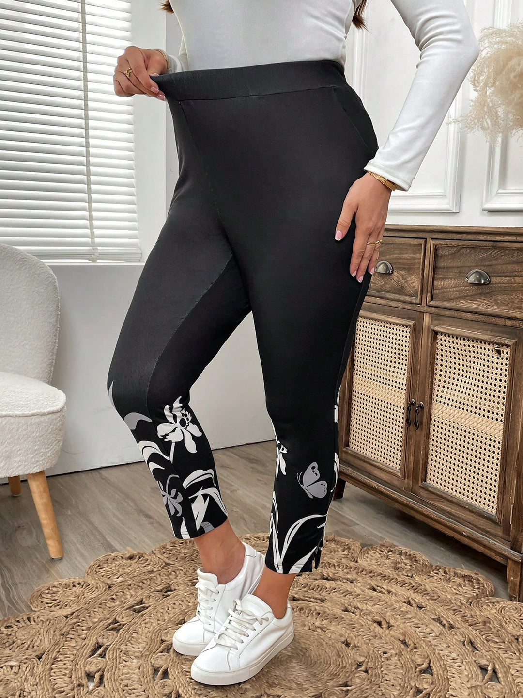 Pantaloni SHEIN