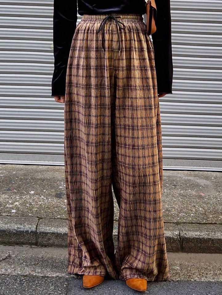 Pantaloni SHEIN, maro