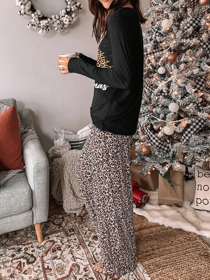 Compleu pijamale SHEIN, mix culori