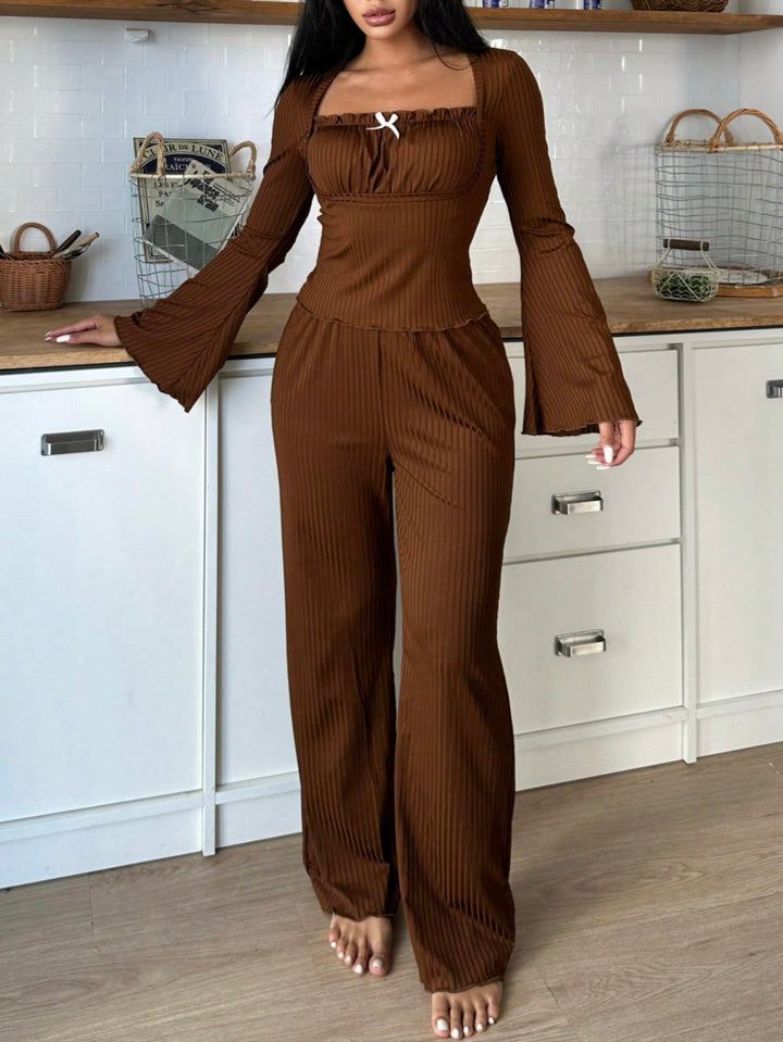 Compleu pijamale SHEIN, maro