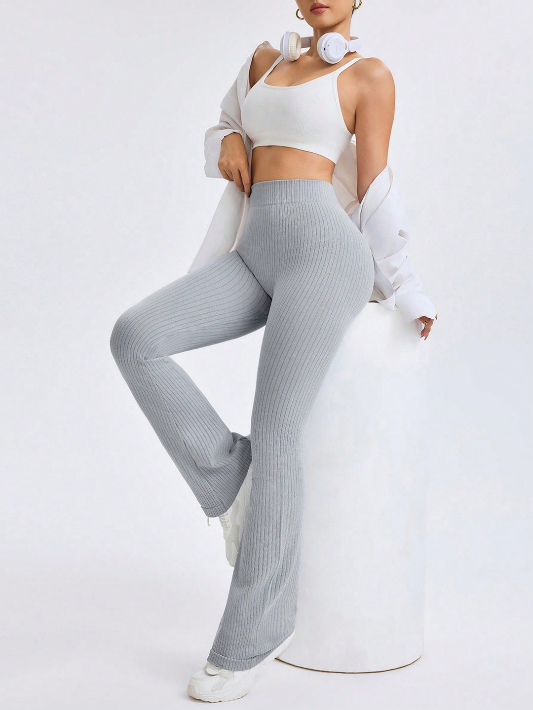 Pantaloni SHEIN, gri