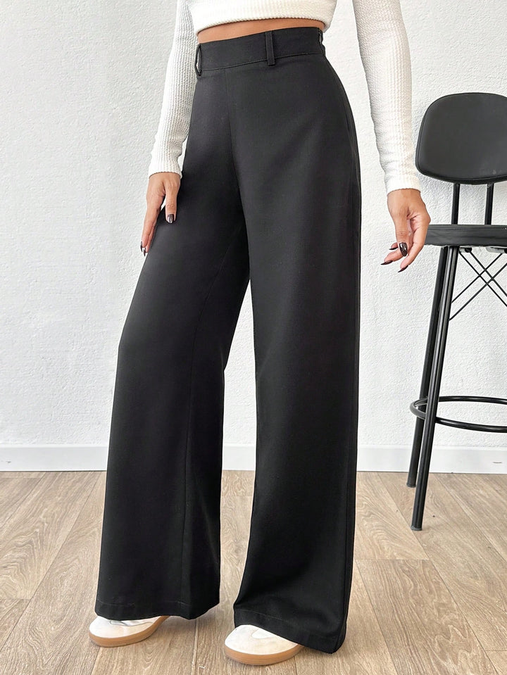 Pantaloni SHEIN, negru