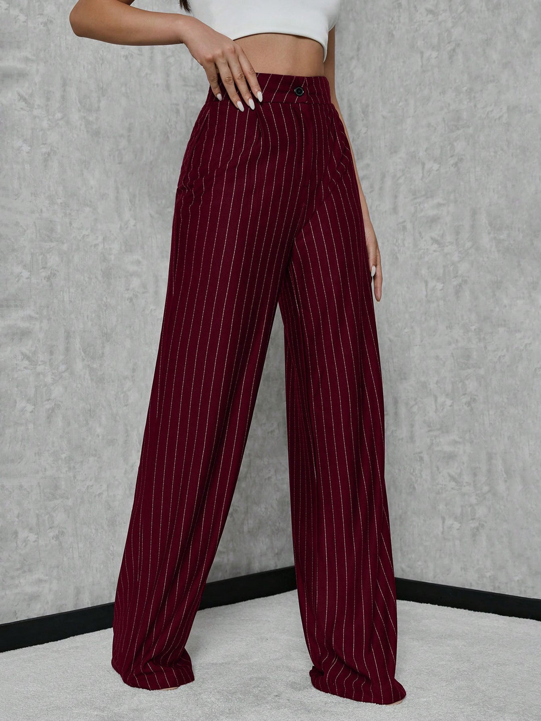 Pantaloni SHEIN, vișiniu