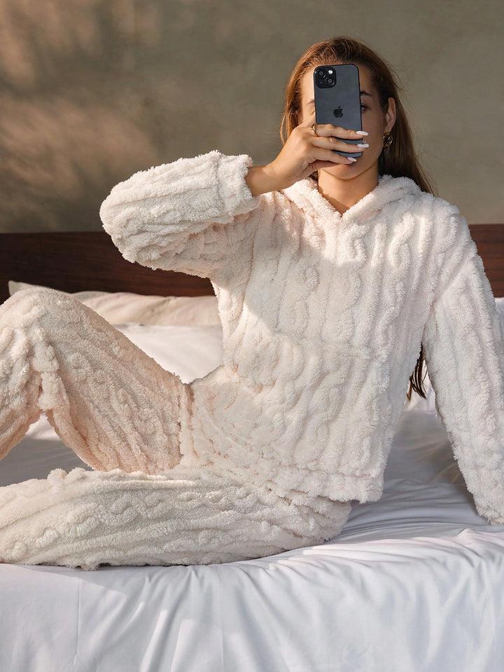 Set pijamale SHEIN, roz