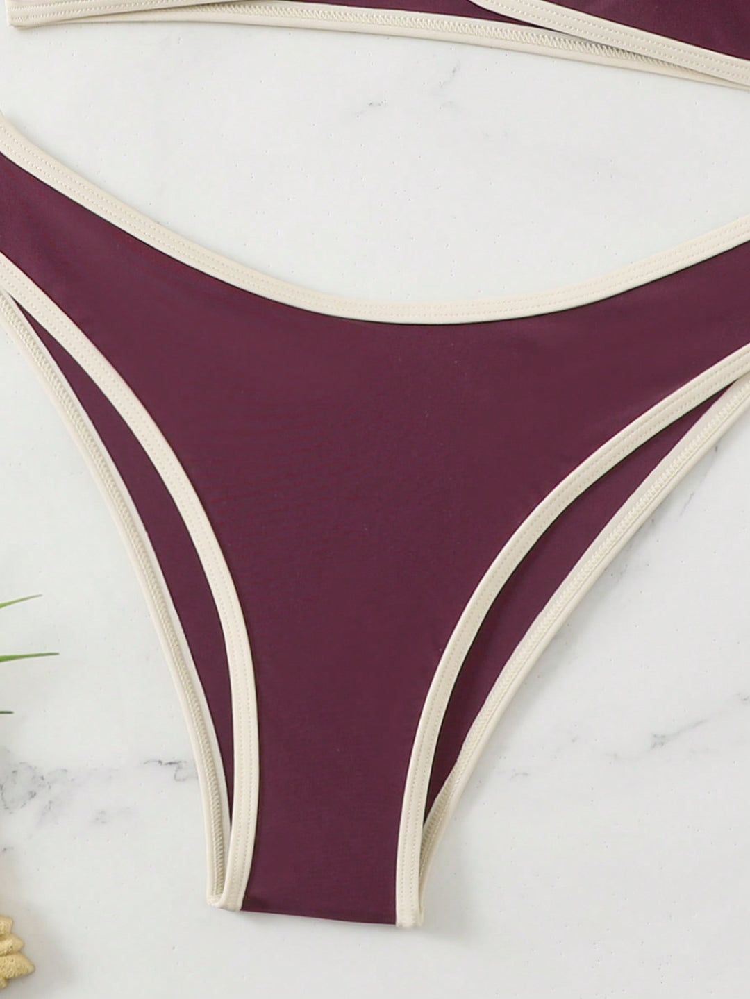 Set bikini SHEIN, mix culori