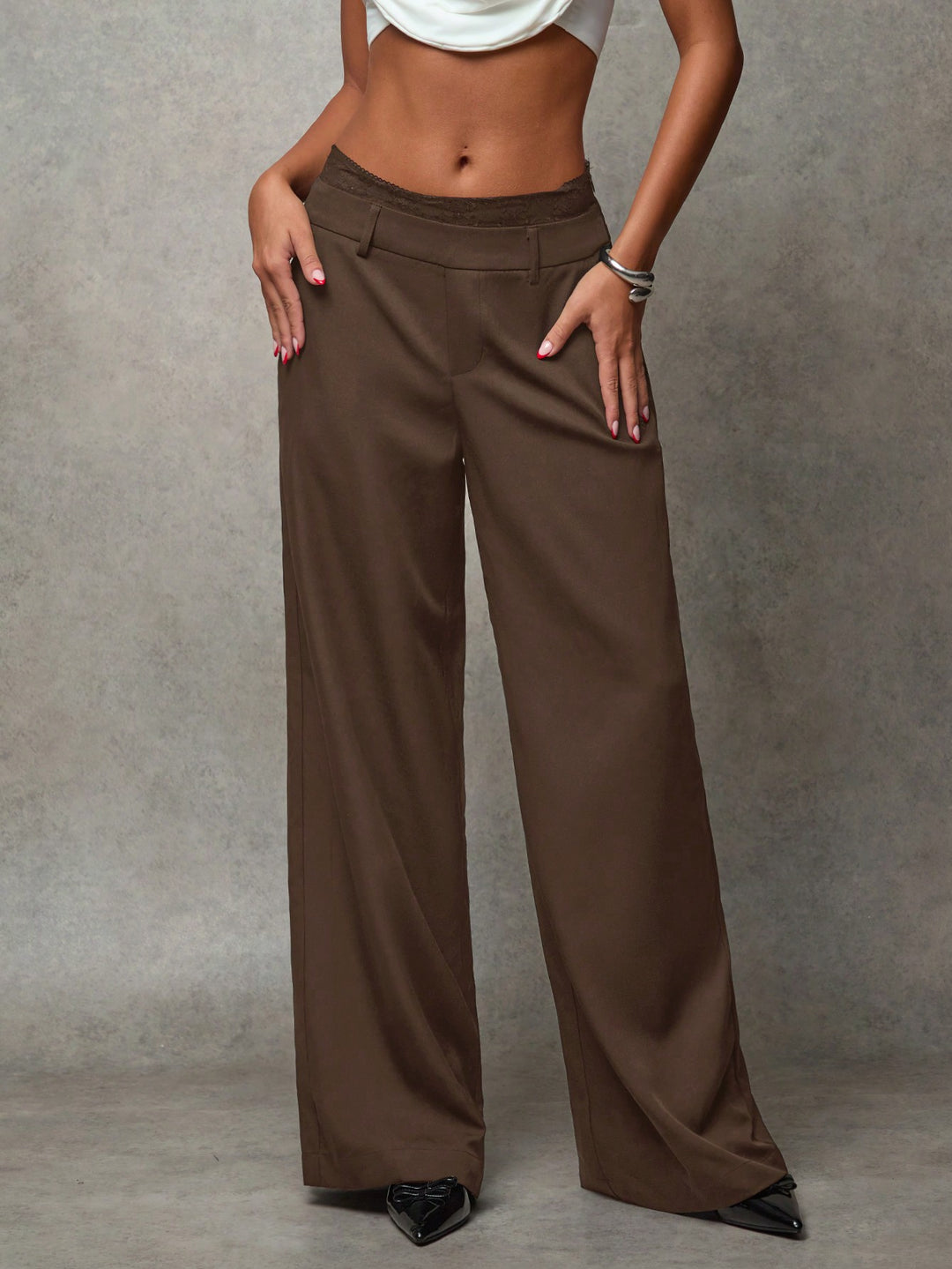 Pantaloni SHEIN, maro