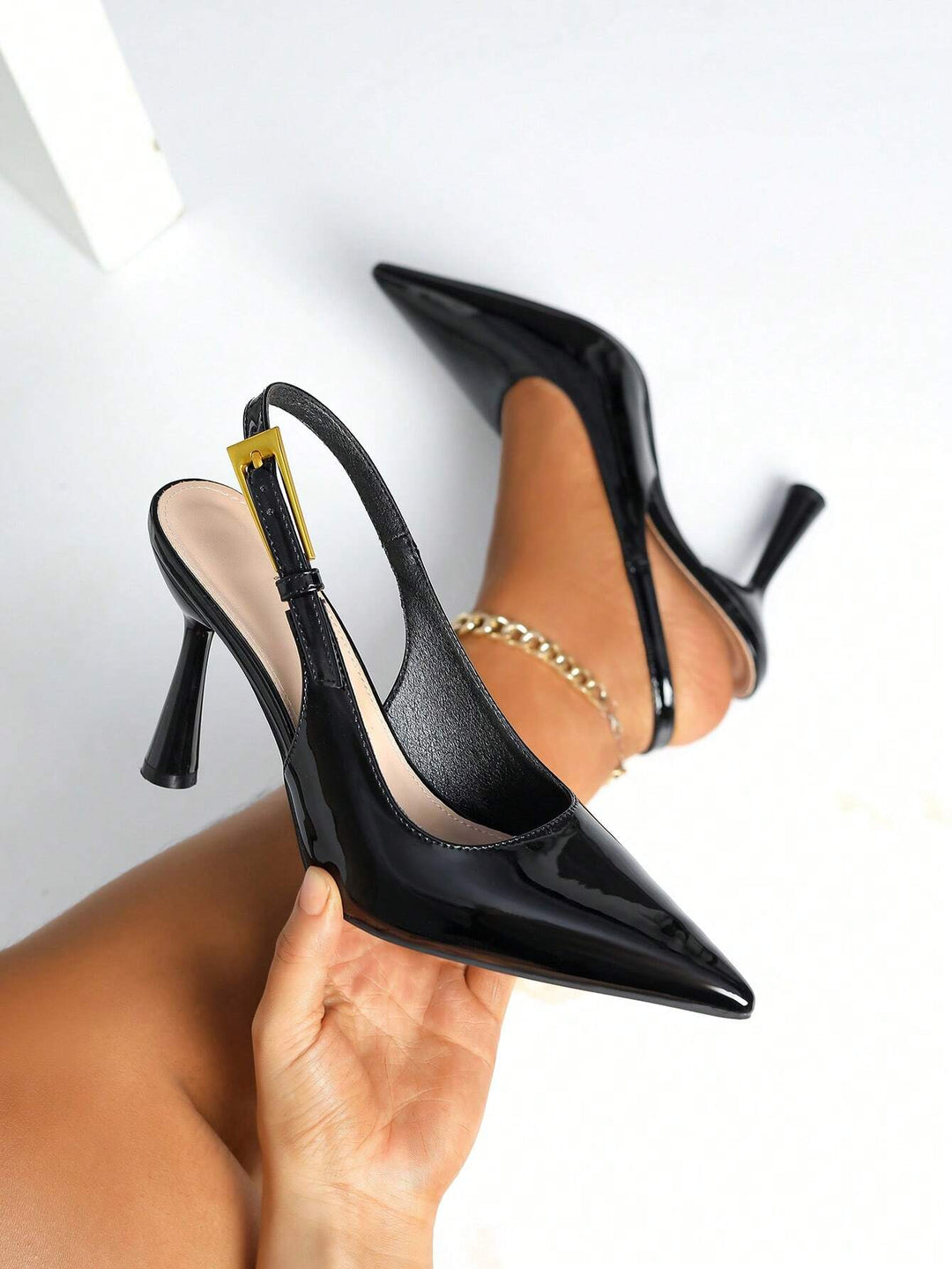 Pantofi cu toc SHEIN, negru