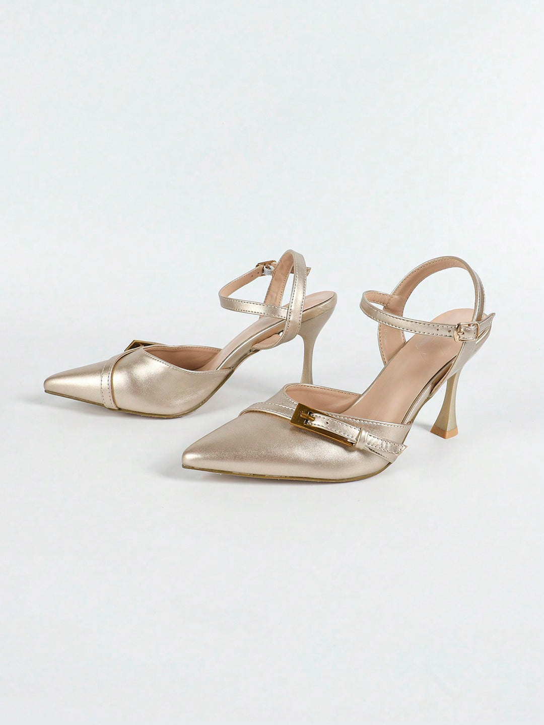 Pantofi cu toc SHEIN, auriu