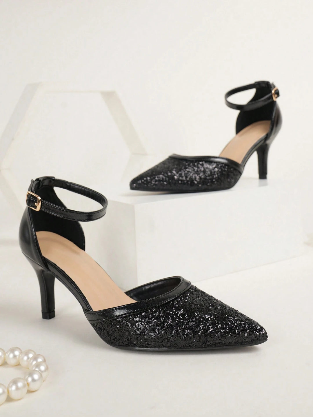 Pantofi SHEIN, negru