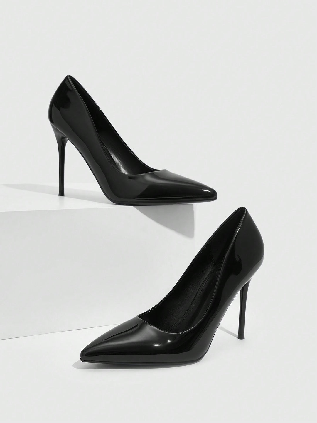 Pantofi cu toc SHEIN, negru