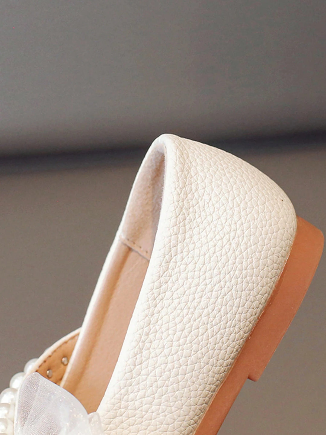 Pantofi SHEIN, crem