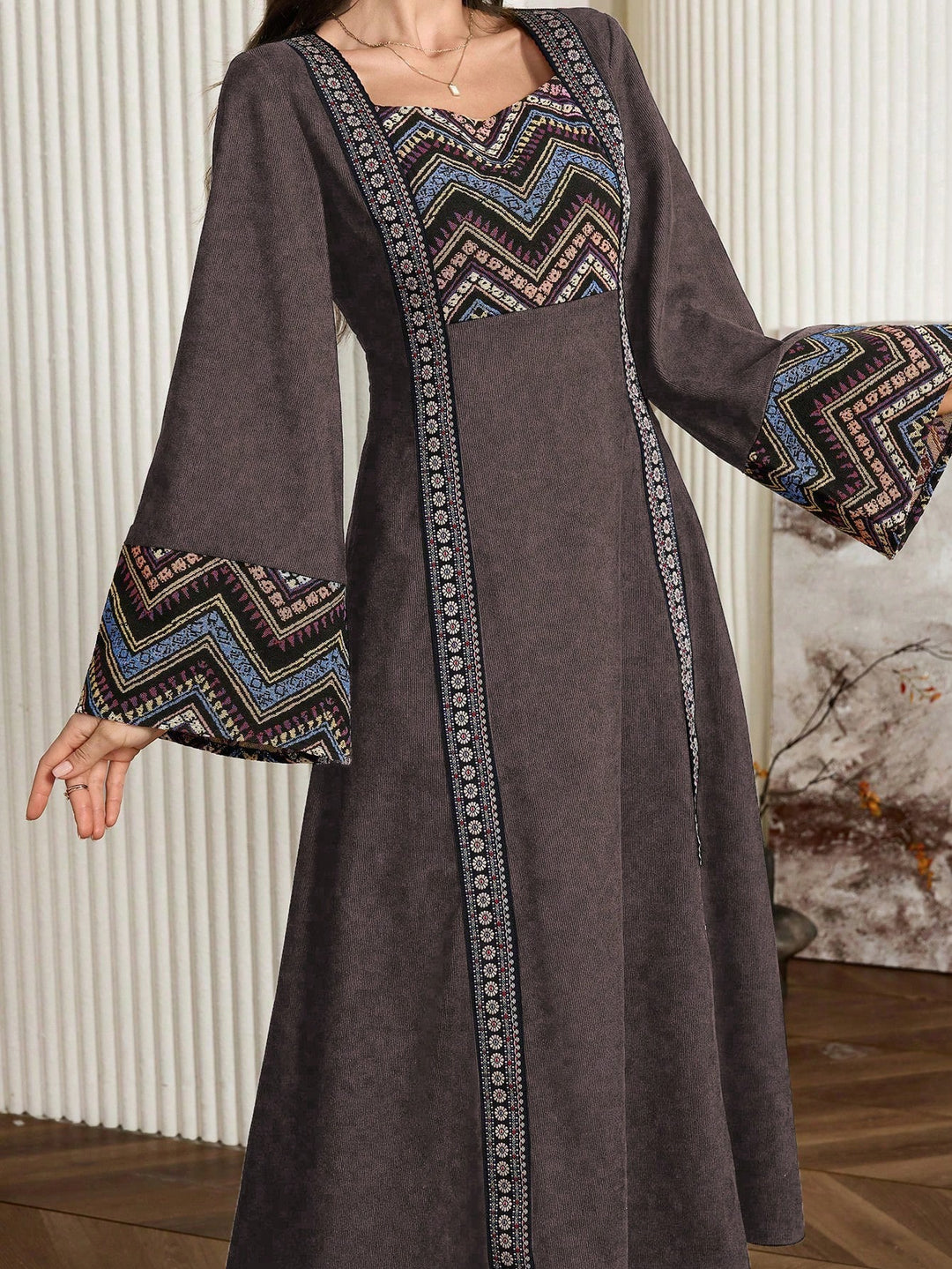 Set caftan și jalabiya SHEIN, maro