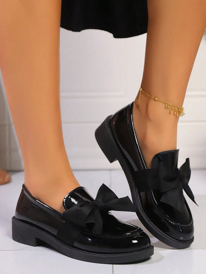 Pantofi SHEIN, negru