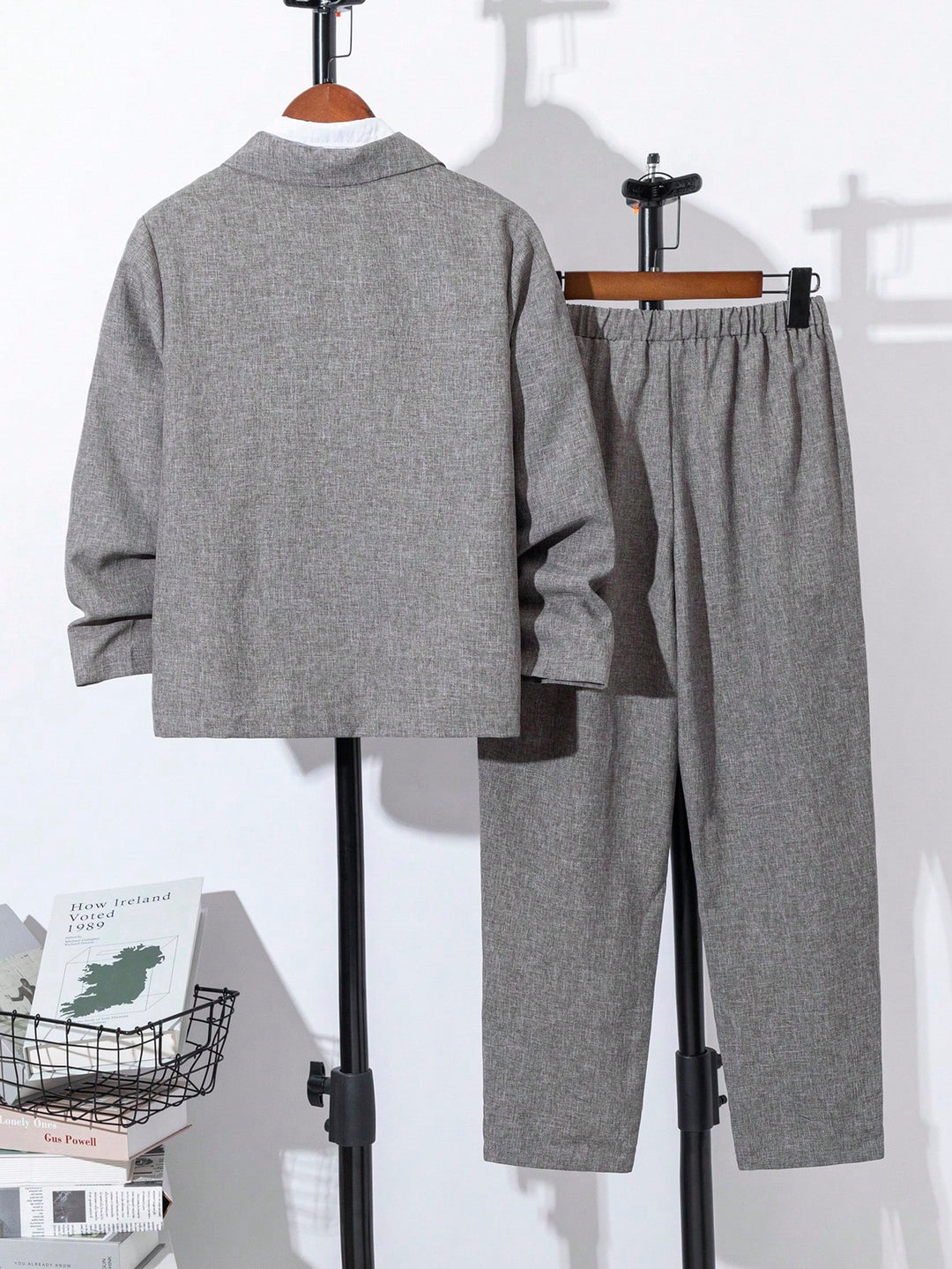 Costum SHEIN, gri