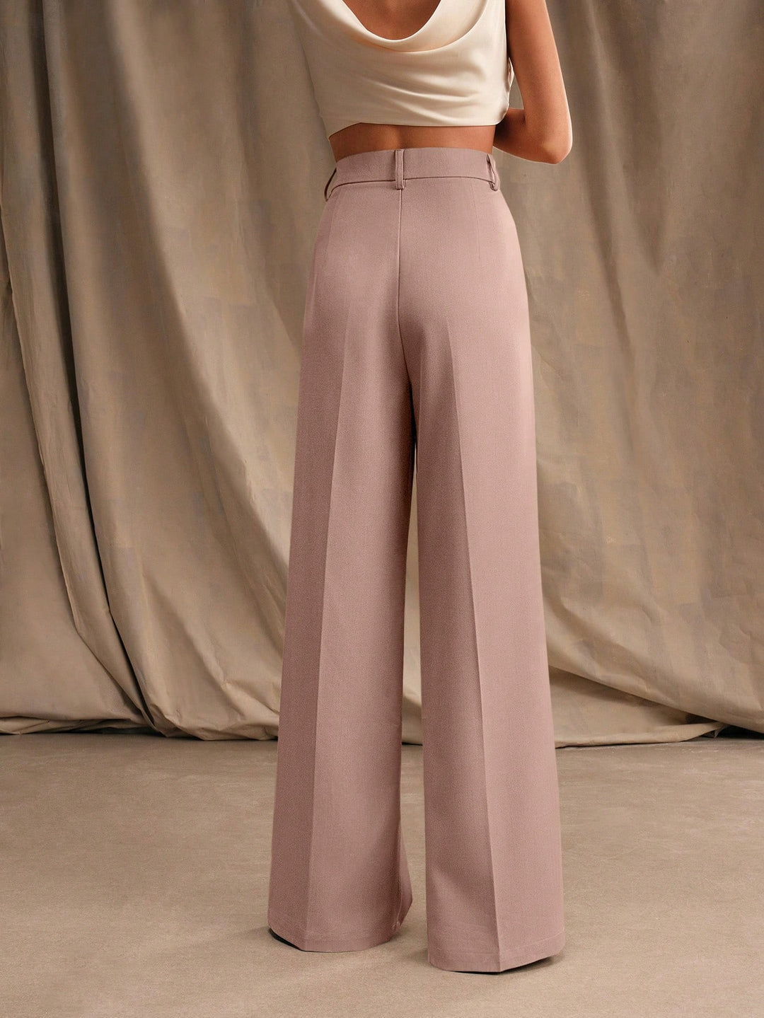 Pantalon SHEIN, roz