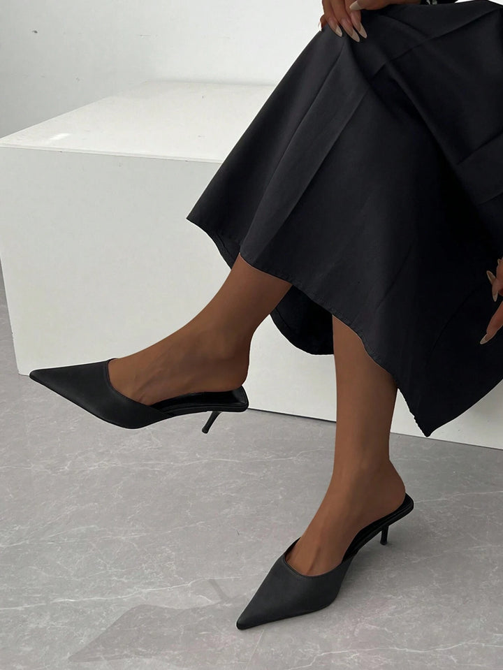 Pantofi cu toc SHEIN, negru