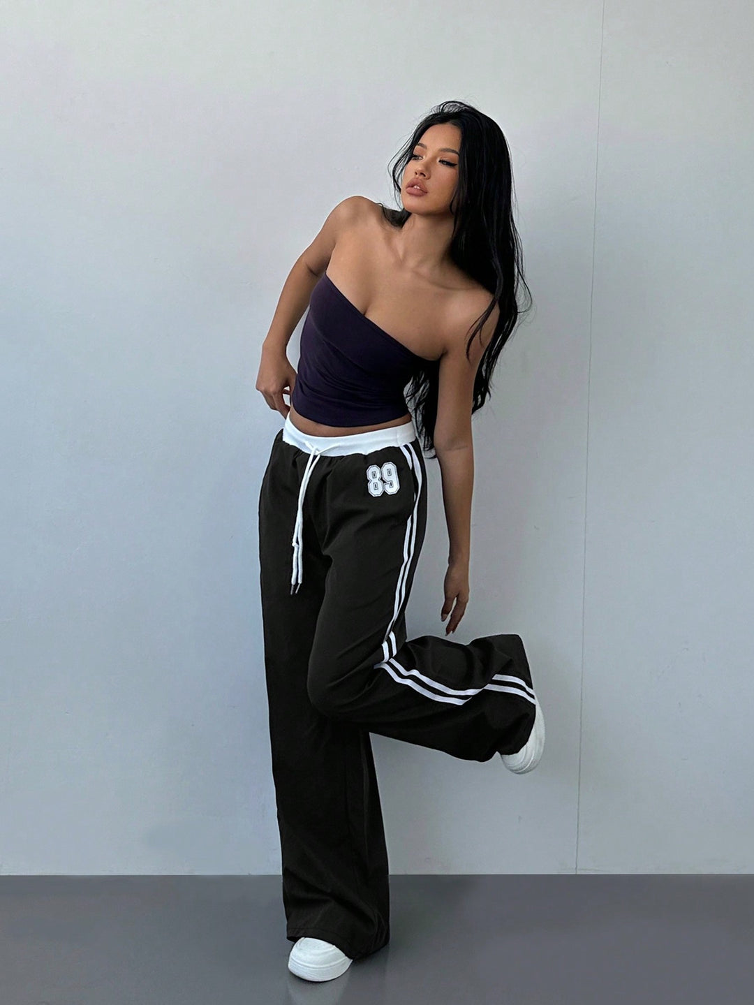 Pantaloni SHEIN, negru