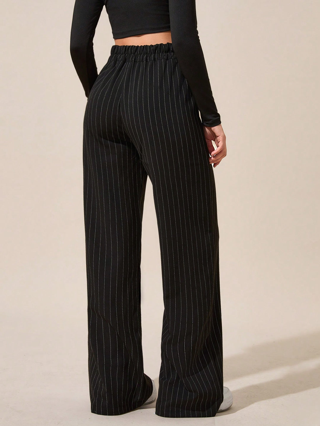 Pantaloni SHEIN, negru