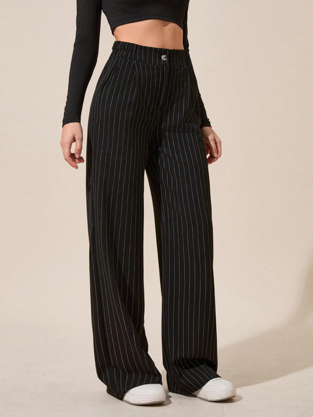 Pantaloni SHEIN, negru