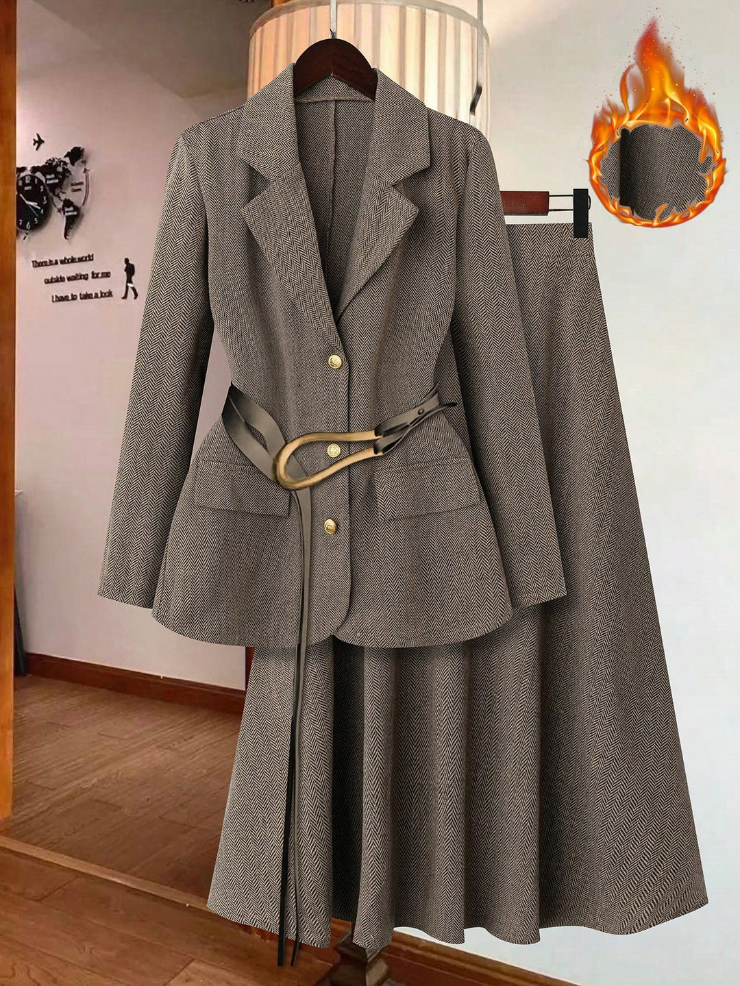Costum SHEIN, maro