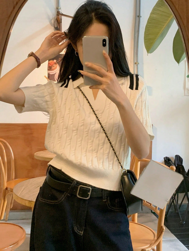 Pulover cu guler tip polo SHEIN