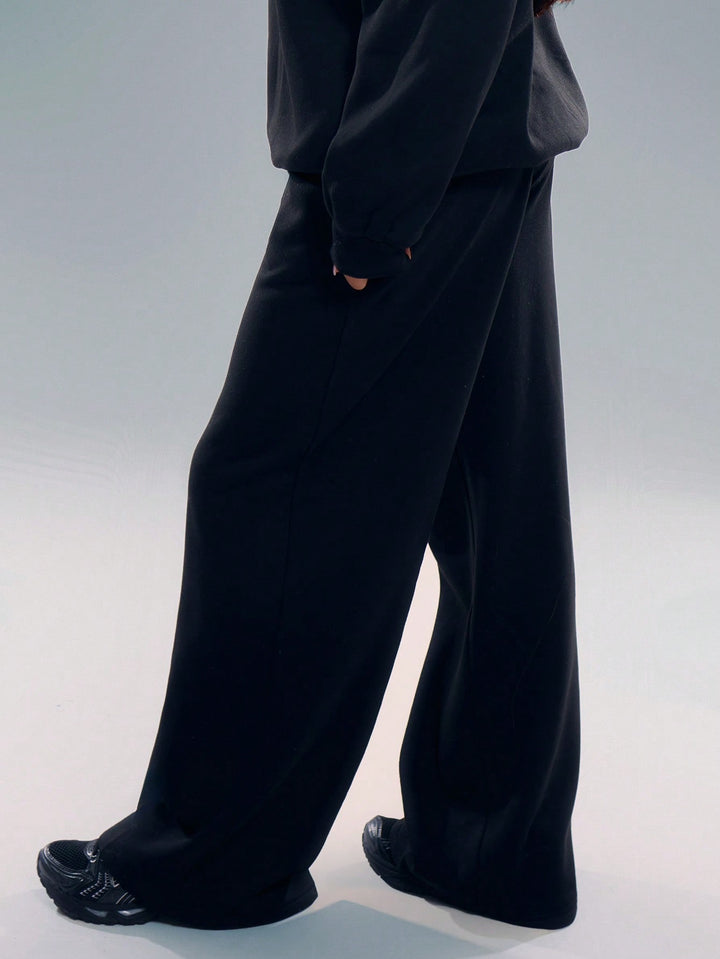 Pantaloni SHEIN, negru
