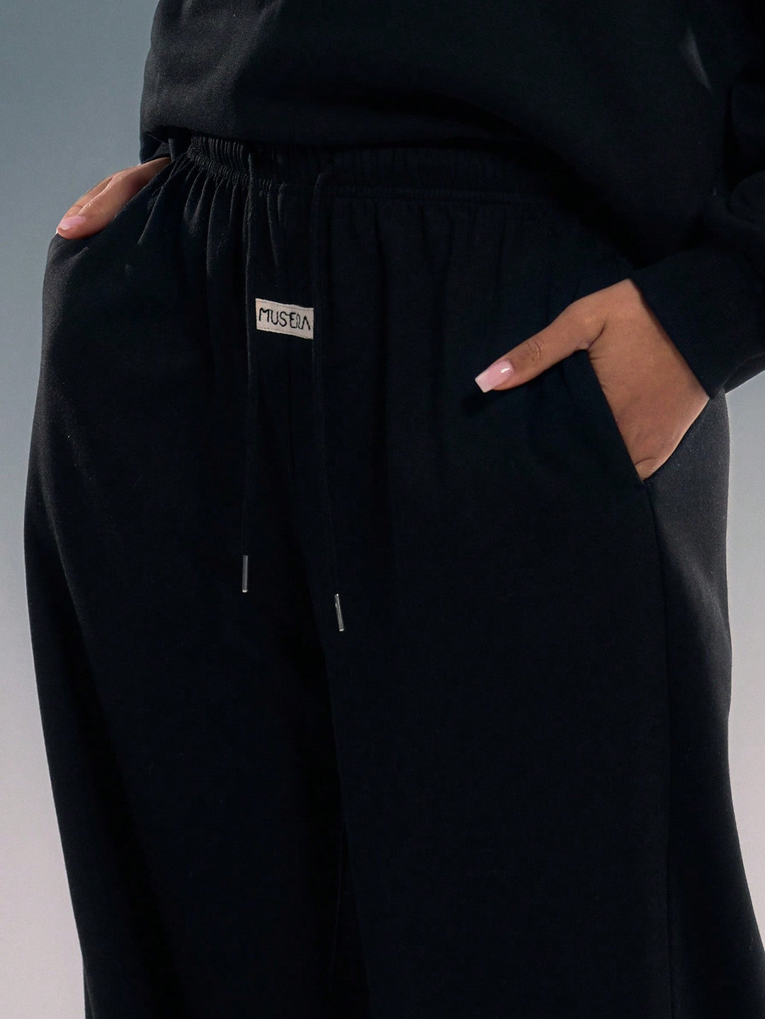 Pantaloni SHEIN, negru