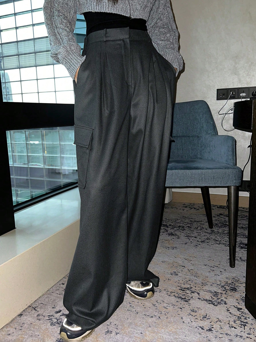 Pantaloni SHEIN, gri
