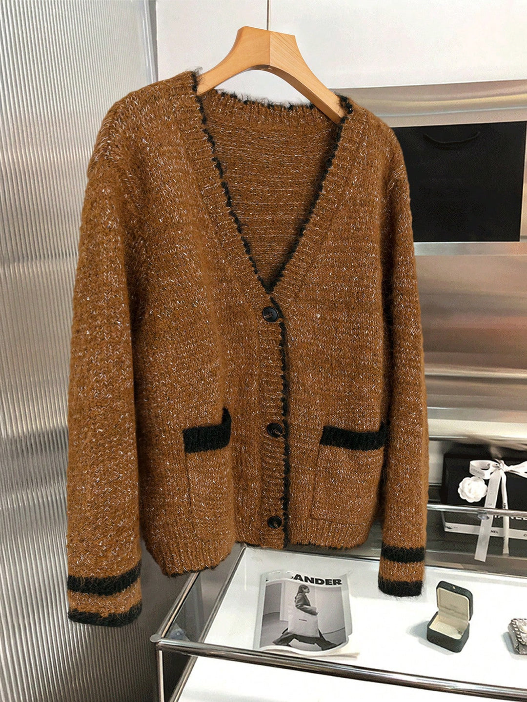 Cardigan SHEIN, maro