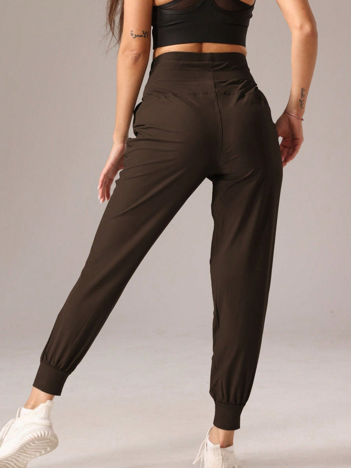 Pantaloni SHEIN, maro