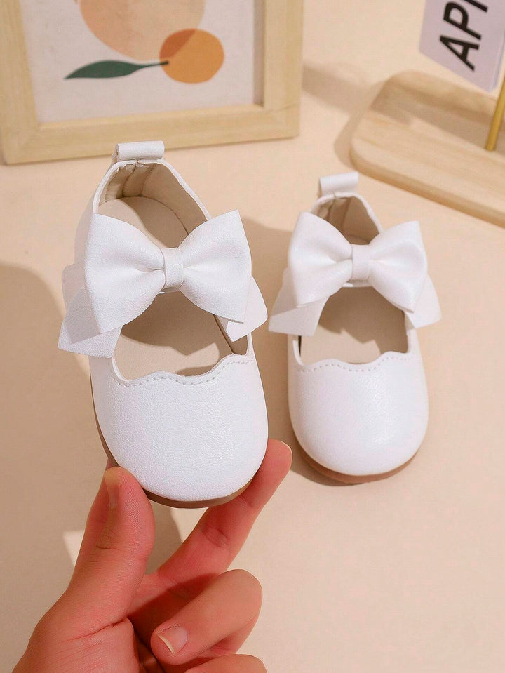 Pantofi SHEIN, alb