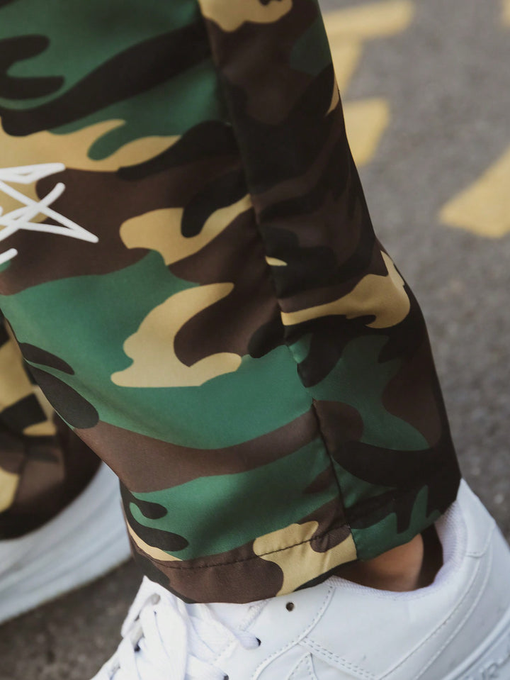 Pantaloni SHEIN, kaki