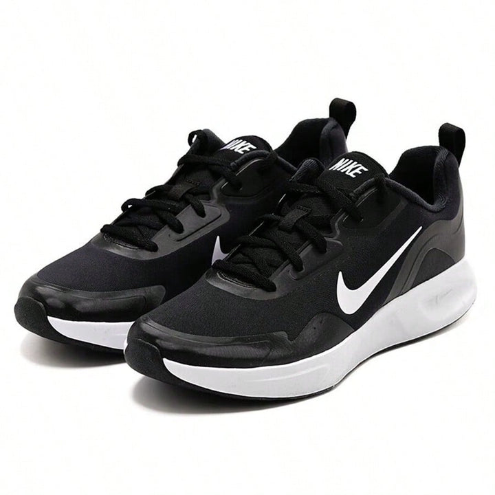 NIKE sportcipő, fekete